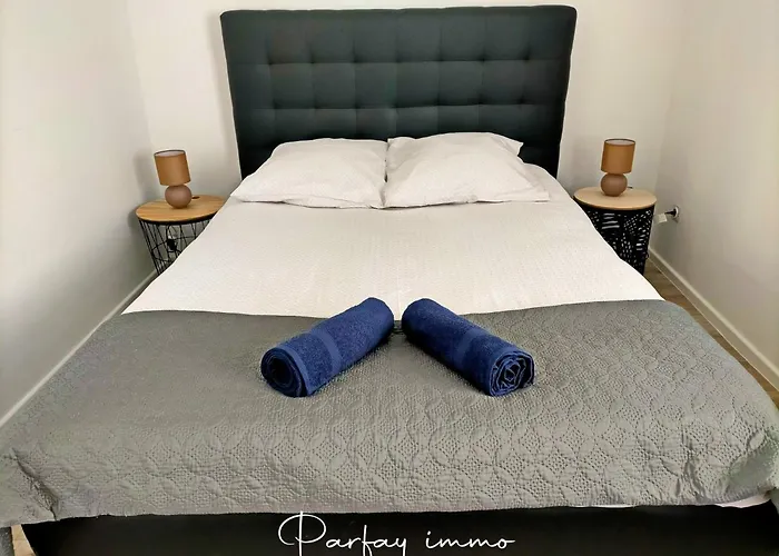 Апартаменты Le Hyper Centre Agreable Et Moderne 2 Pieces *